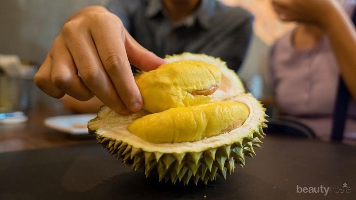 [FORUM] Ada yang nggak suka makan buah durian?