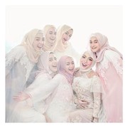 Hijabers, Ternyata Ini Warna Lipstik Favorit ke Pesta untuk Malam Hari