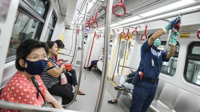 DKI mengaku akan memitigasi agar penularan virus corona tidak terjadi di daerah yang lebih luas.