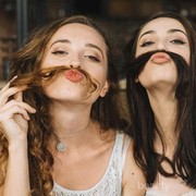 [FORUM] Antara pacar dan sahabat, mana yang lebih jadi prioritas kamu?