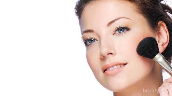 Bosan dengan Warna Pink? Berbagai Merk Blush On Peach Ini Dapat Menjadi Pilihan Barumu