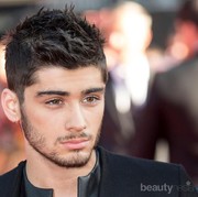 [FORUM] Kamu lebih suka melihat cowok brewokan atau cowok bersih?