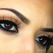 [FORUM] Buat wing eyeliner lebih mudah pakai yang gel, pensil, atau liquid?