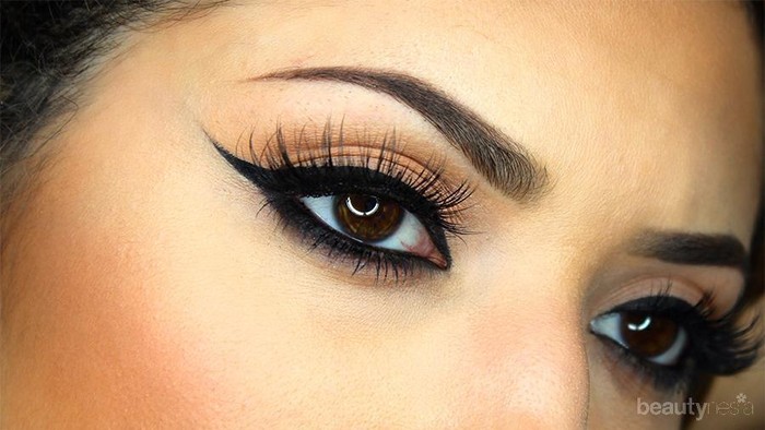 [FORUM] Buat wing eyeliner lebih mudah pakai yang gel, pensil, atau liquid?