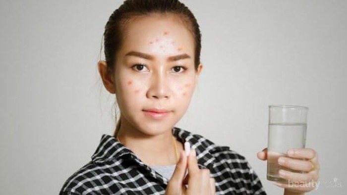 [FORUM] Girls, lebih pilih skincare dari luar atau minum vitamin kulit?