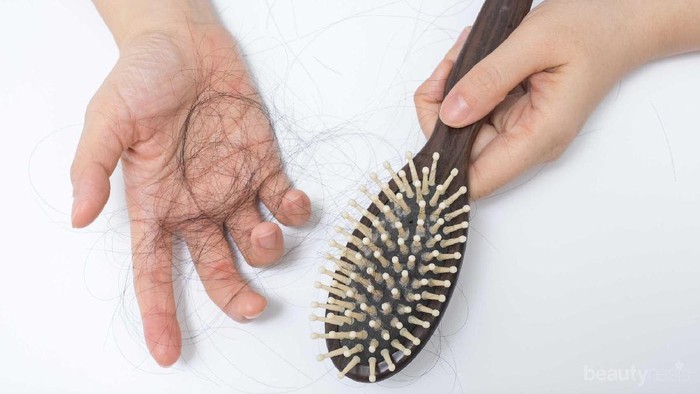 [FORUM] Bener ga kalau rambut rontok saat haid harus dikumpulkan?