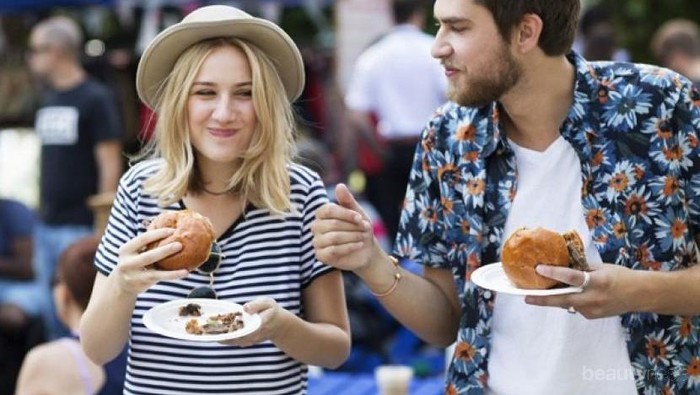 [FORUM] Kamu akan ilfil dengan gebetan kamu nggak kalau pertama kali langsung diajak makan di pinggiran?