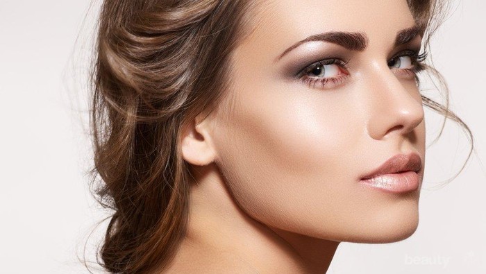 Ladies, Ini Dia Rekomendasi Highlighter Powder Terbaik di Tahun 2017!