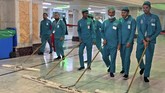 FOTO: Wajah Sunyi Kota Suci di Arab Saudi akibat Corona Pemandangan tak biasa terlihat saat Kabah sepi dari kunjungan jemaah di tengah meningkatnya kekhawatiran akibat virus corona.