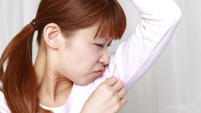 Masih Bau Badan Meski Sudah Pakai Deodoran? Jangan-Jangan Ini Penyebabnya yang Tak Kamu Sadari!