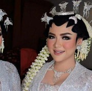 Deretan Make Up Pernikahan Artis yang Sukses Bikin Pangling Masyarakat, Setuju?
