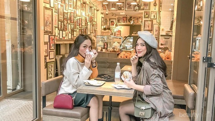 [FORUM] Kamu tipe orang yang kalau makan harus di tempat bagus gak?