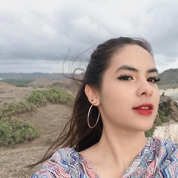 img-title Deretan Pelembap Wajah Non Comedogenic yang Cocok untuk Atasi Kulit Berkomedo