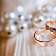 [FORUM] Cincin lamaran dan cincin nikahan boleh disamain saja nggak sih?