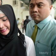 [FORUM] Seleb Indo yang masuk sel rata-rata mengenakan hijab