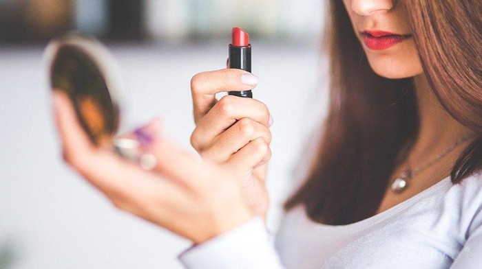 Ada enggak sih lipcream di bawah 50 ribu? Ada enggak sih lipcream di bawah 50 ribu?