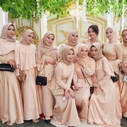 [FORUM] Kalo Jadi Bridesmaid, Pilih Dapet Seragam Langsung Jadi atau Jahit Sendiri?