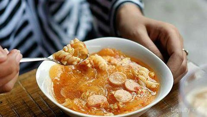 Suka Makan Pedas? Jajanan Pedas dan Gurih Ini Pasti Bisa Membuatmu Ketagihan! Suka Makan Pedas? Jajanan Pedas dan Gurih Ini Pasti Bisa Membuatmu Ketagihan!