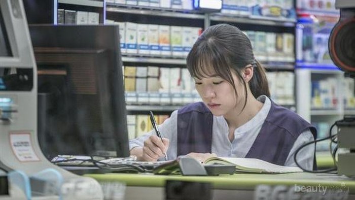 [FORUM] Gimana ya ngeliat teman kantor yang iri sama kita?