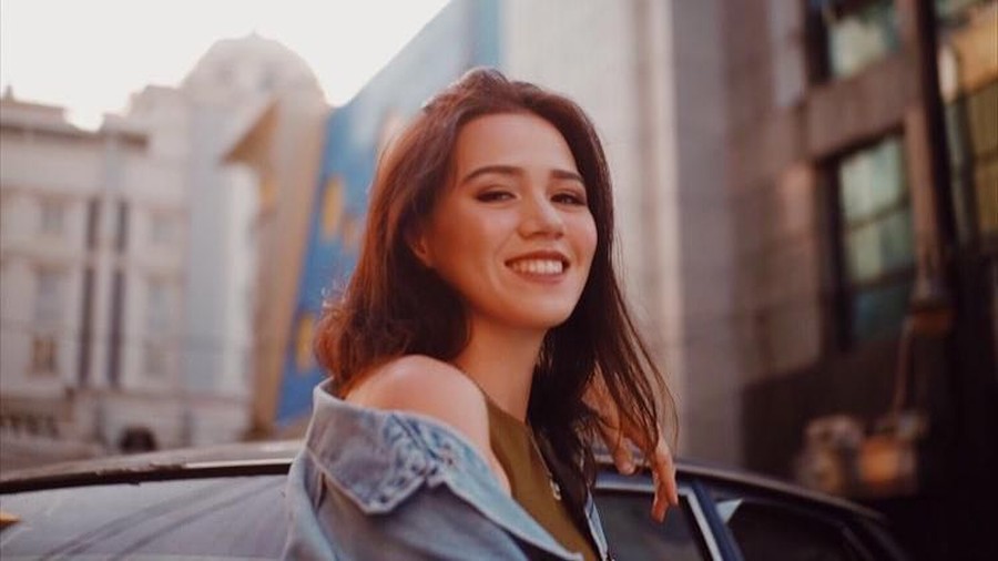 Kalista Iskandar memberikan klarifikasi usai viral video ketika dirinya tidak hafal menyebutkan lima sila dari Pancasila.