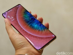 Oppo Find X3 Janjikan Pengalaman Menonton yang Memukau Mata
