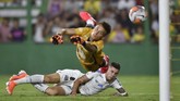 SMASHOT: Sengit Kejuaraan Dunia Sepeda Hingga El Clasico Sepuluh foto terbaik di dunia olahraga pekan ini datang dari Kejuaraan Dunia Sepeda hingga El Clasico Real Madrid vs Barcelona.