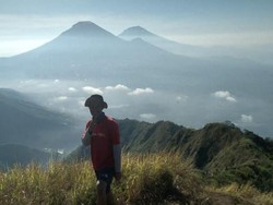 Naik-naik ke Puncak Gunung Bismo, Indah-Indah Sekali