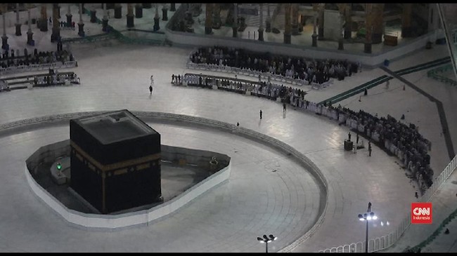 Fenomena matahari di atas Kabah bagi umat muslim merupakan waktu yang tepat untuk mengkoreksi arah kiblat.