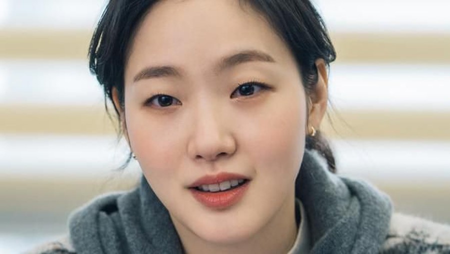 Kim Go Eun sebagai Jung Tae Eul Ini dia bocoran karakter Lee Min Ho dan Kim Go Eun di drama Korea 'The King: Eternal Monarch'