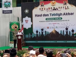 Hadiri Haul Ponpes Assiddiqiyah, Wapres Bicara SDM Unggul