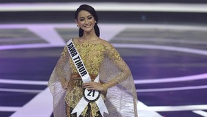 Jihane Almira, Seleb Kandidat 100 Perempuan Tercantik Sedunia
