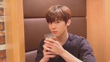 Kim Woo Seok UP10TION Beberkan Tanda Saat Idol K-Pop Sedang Berkencan