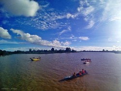Susur Sungai Mahakam: Urat Nadi Kehidupan Masyarakat Kalimantan