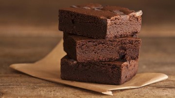 RESEP BROWNIES TUTUL, BROWNIES KEJU DAN BROWNIES KUKUS PUTIH TELUR