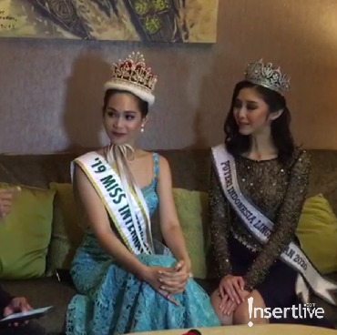 2 Ratu Kecantikan Kepincut Masakan Indonesia