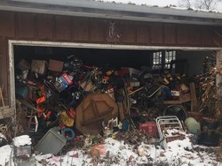 Rejeki Nomplok, Nemu Mobil Langka di Tumpukan Sampah