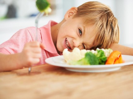 Mudah, Begini Cara Mengatasi Anak Picky Eater