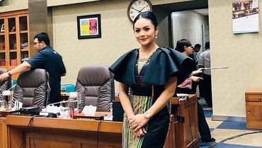 Balasan Teduh Krisdayanti Saat Aurel Hermansyah Minta Bertemu