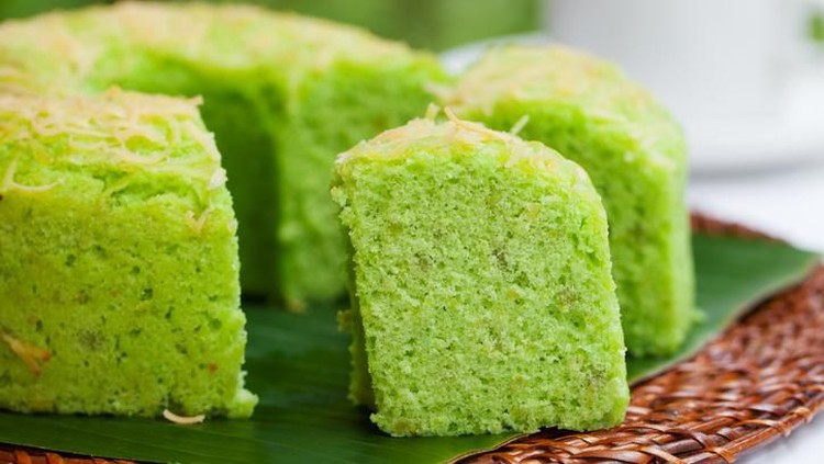 brownies kukus Pandan chiffon cake Traditional Indonesian desert Stone background Top view