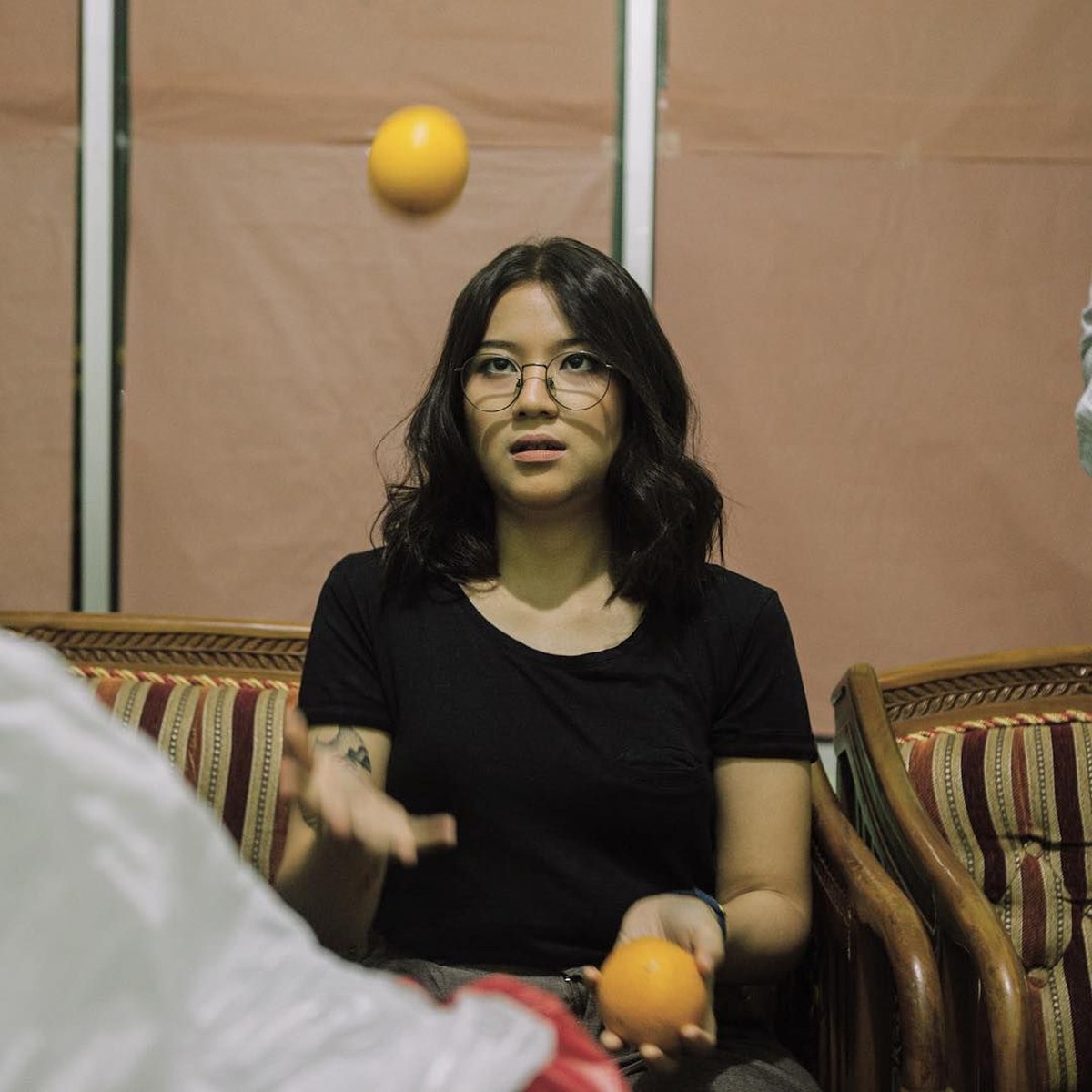 Danilla Riyadi adalah musisi Tanah Air yang dikagumi oleh banyak orang&period; Kecantikan dan keahliannya bermain gitar berhasil menghipnotis para pecinta musik&period;