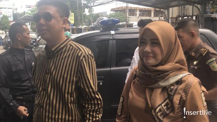 Rey Utami dan Pablo Benua menulis surat untuk ulang tahun Fairuz pada 6 Maret 2020 silam. apa niat mereka?