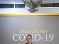 Petugas Corona Pakai Jas Hujan, Pemprov-Pemda Miskoordinasi
