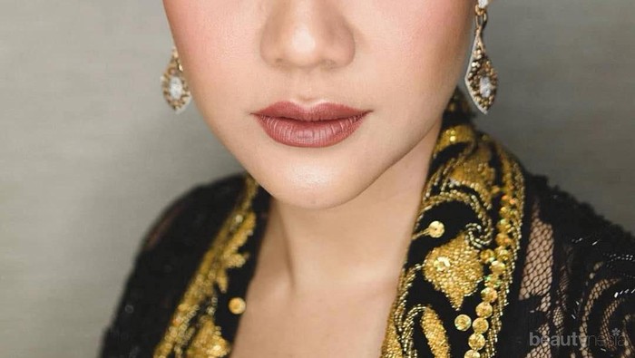 [FORUM] Siapasih artis yang paling kamu suka soal gaya makeup?