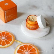 Pisang yang Bisa Menghilangkan Kantung Mata? Ini Dia Ole Henriksen Banana Bright Eye Cream