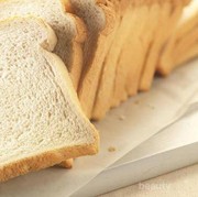[FORUM] Kamu tim makan roti tawar pakai pinggiran atau dikelupas dulu?