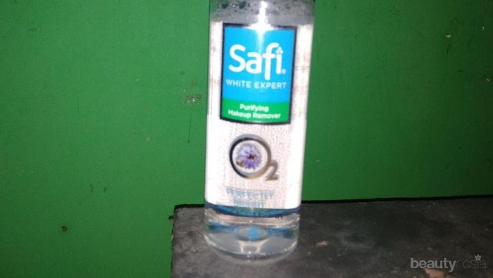 [FORUM] Produk Safi Whita Expert Purifying Makeup Remover Warna Biru, Apakah Sebagus Itu?