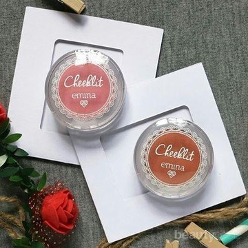 img-title Dapatkan Wajah Merona Natural dengan Emina Cheeklit Pressed Blush