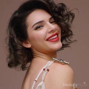 Ternyata Ini Lah 3 Warna Lipstik Jadul yang Eksis Hingga Sekarang! Penasaran?