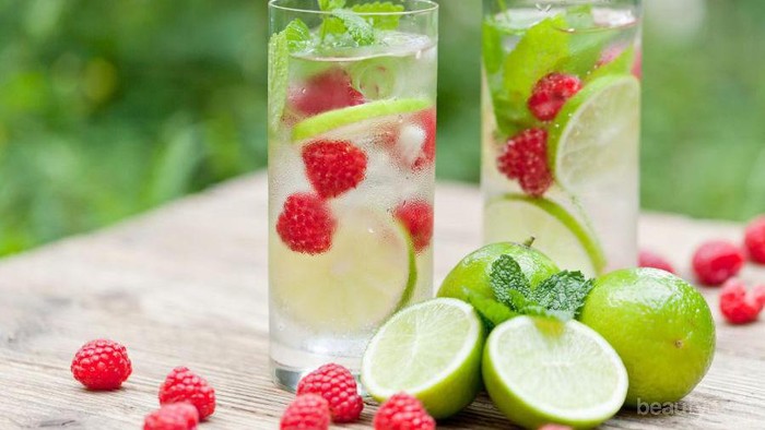 Segarkan Harimu dengan Aneka Variasi Minuman Soda yang Bisa Kamu Bikin Sendiri Ini!