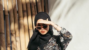 Ini Beberapa Hal yang Harus Kamu Perhatikan Supaya Wajah Tak Belang Saat Pakai Hijab